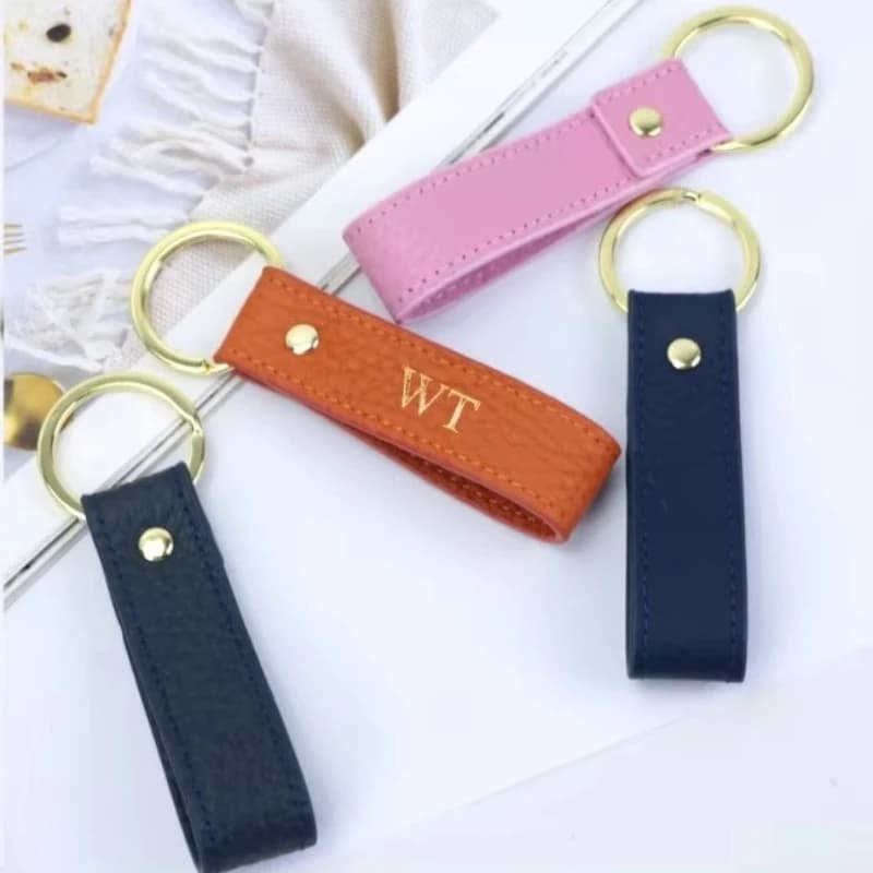 LOGO personalizzato Strato superiore Pelle bovina Modello litchi Portachiavi In bianco Incisione laser Portachiavi per auto autentico Portachiavi per borsa Dermi personalizzata