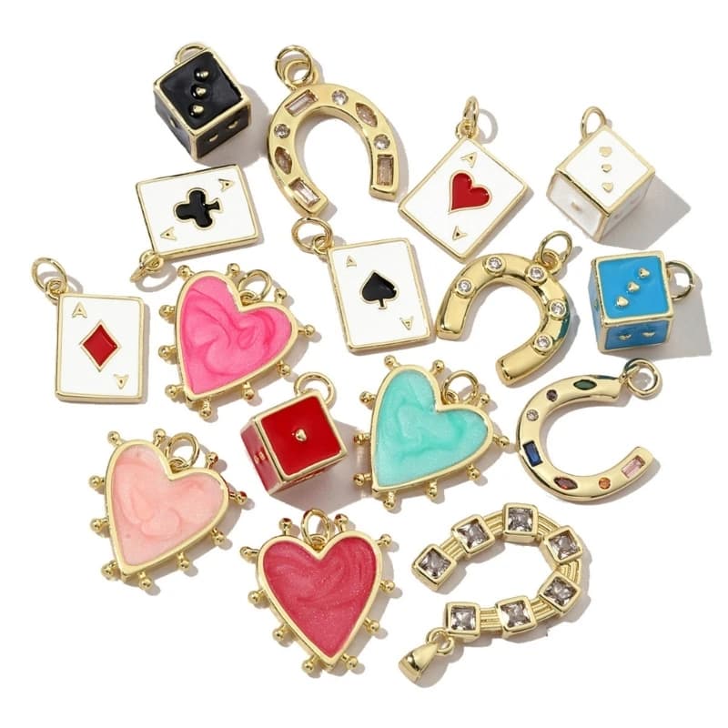3 pz Placcato Oro Smalto Cuore FAI DA TE Pendenti E Ciondoli Donne Cubico Ziron Ferro di Cavallo Pendenti Della Collana Dise Poke Orecchino Creazione di Gioielli Forniture