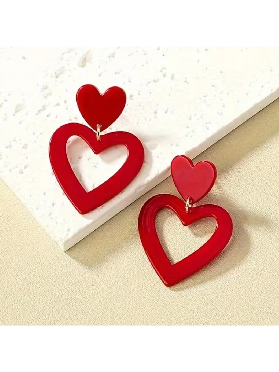 1 Pair Fashionable Elegant Hollow Heart Shaped Minimalist Unisex Earrings, Suitable For Daily Wear And Gifts For Valentine's Day