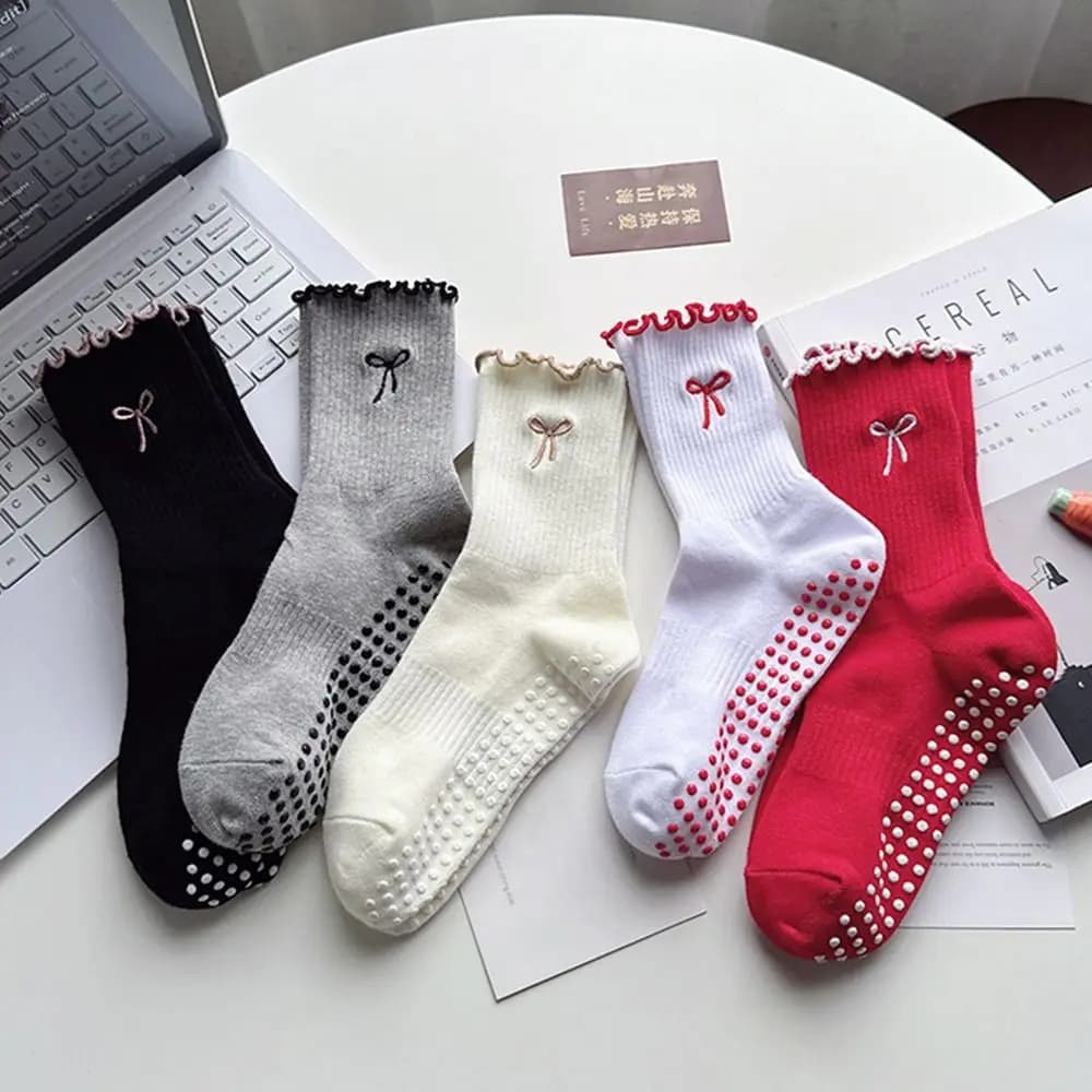 Non-Slip Grip Pilates Socks Breathable High-elastic Mid Tube Socks Sweat-absorbent Bow Embroidery Floor Socks for Women