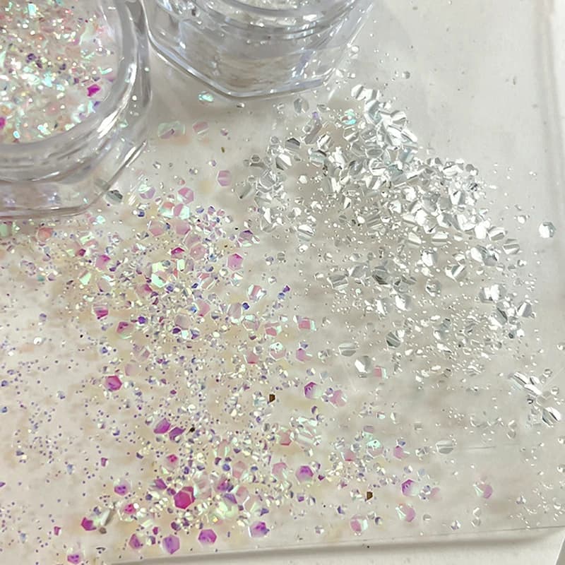 1 barattolo Accessori per polvere per nail art sciolti irregolari Sirena Sparkle Nail Art Glitter Fiocchi laser ultrasottili Paillettes olografiche