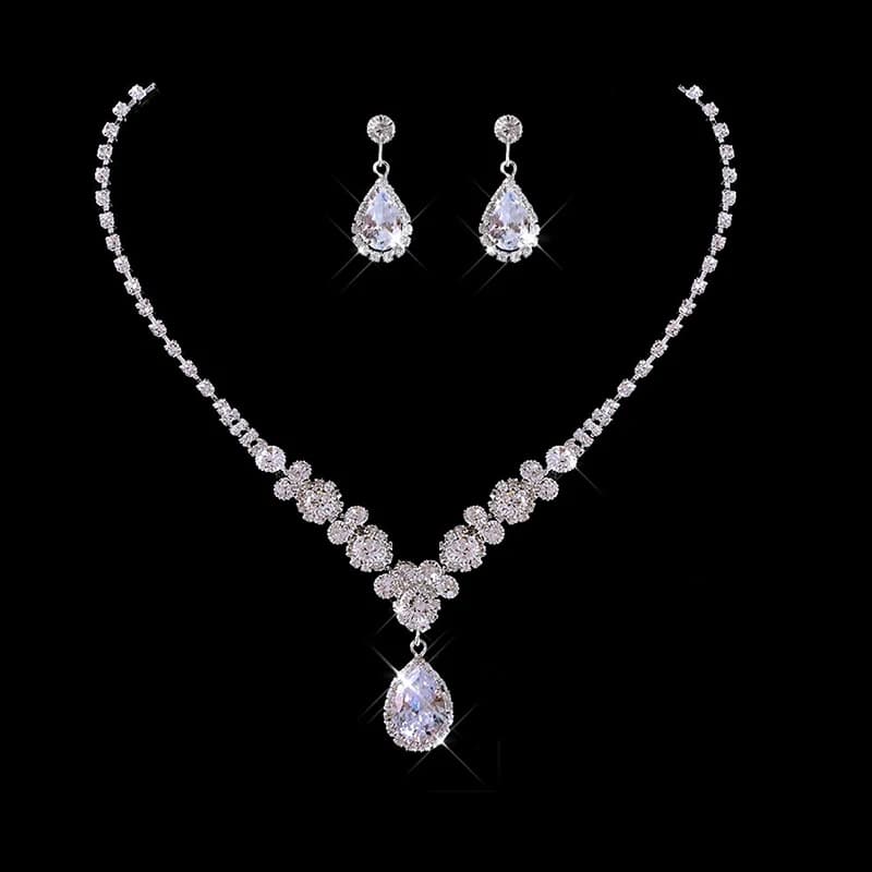Fashion Pearl Jewelry Set for Women Pendant Earrings Necklace with Simple and delicate pendant to wear every day Holiday Accessories