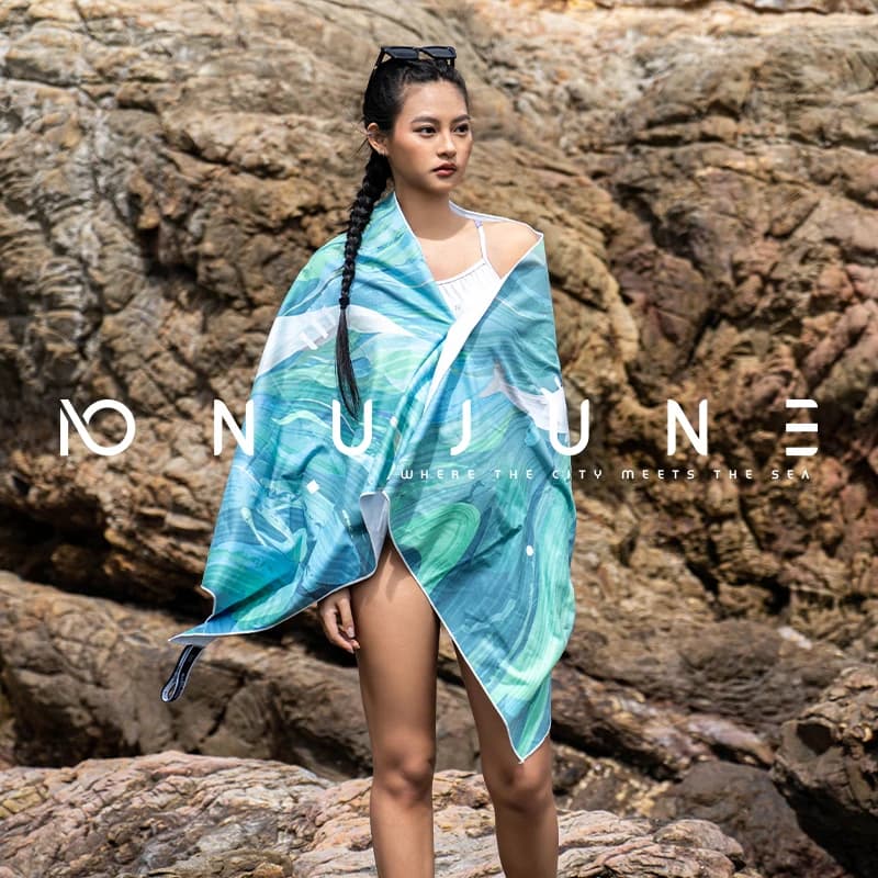 Asciugamano da Spiaggia Unisex Nu-June, Impermeabile e ad Asciugatura Rapida, per Surf, Nuoto, Sport, Palestra, Viaggi e Fitness