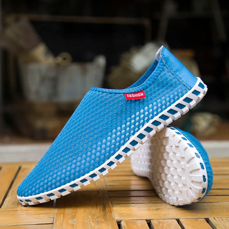 Fine Air Flow Knitted Loafers Men Summer Elastic Weaving Soft Foam Outsole Wear Resist Indoor Leisure Footwear
