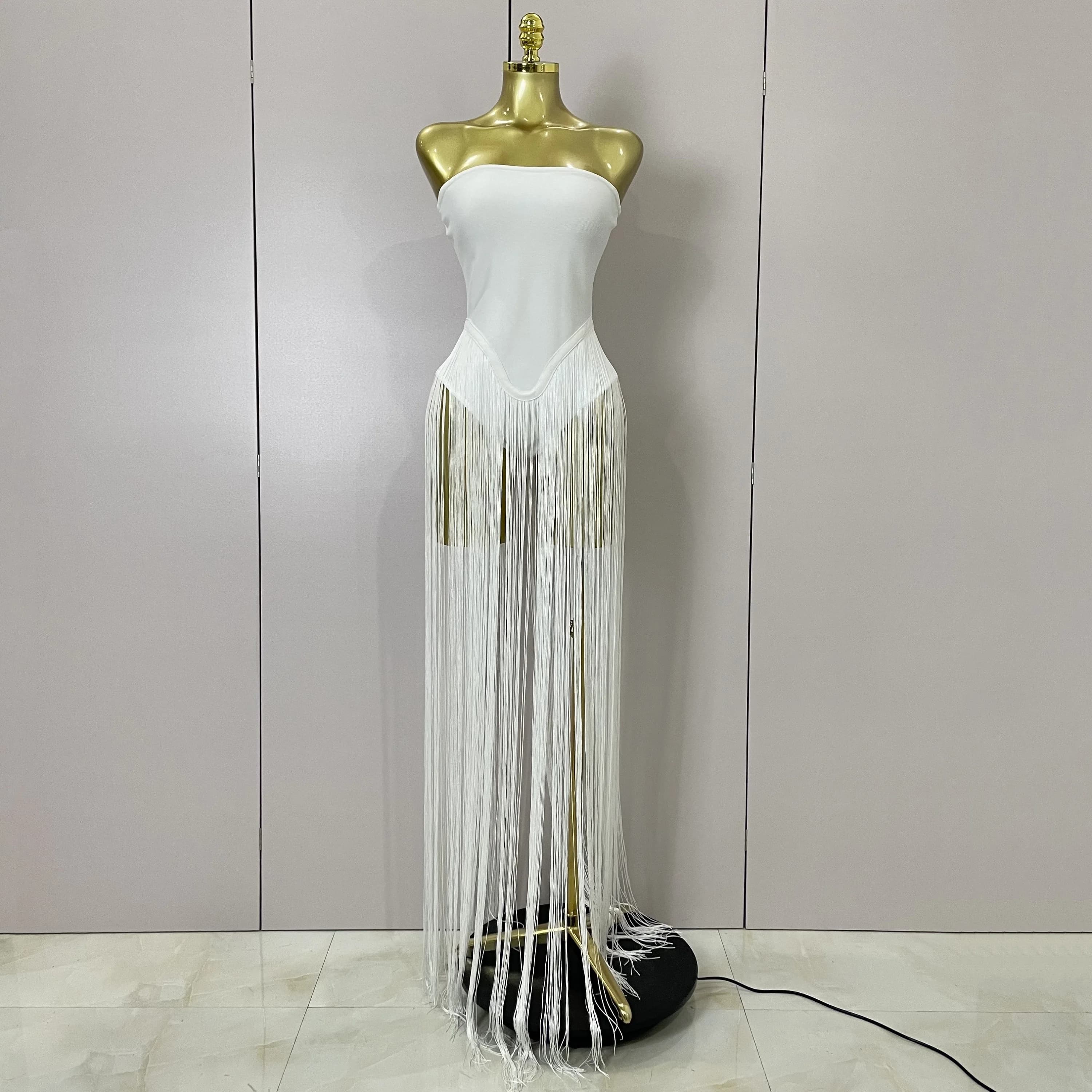 Sexy bianco senza spalline lunghe nappe fasciatura body donna elegante festa da sera di lusso compleanno discoteca cantante vestito da palcoscenico