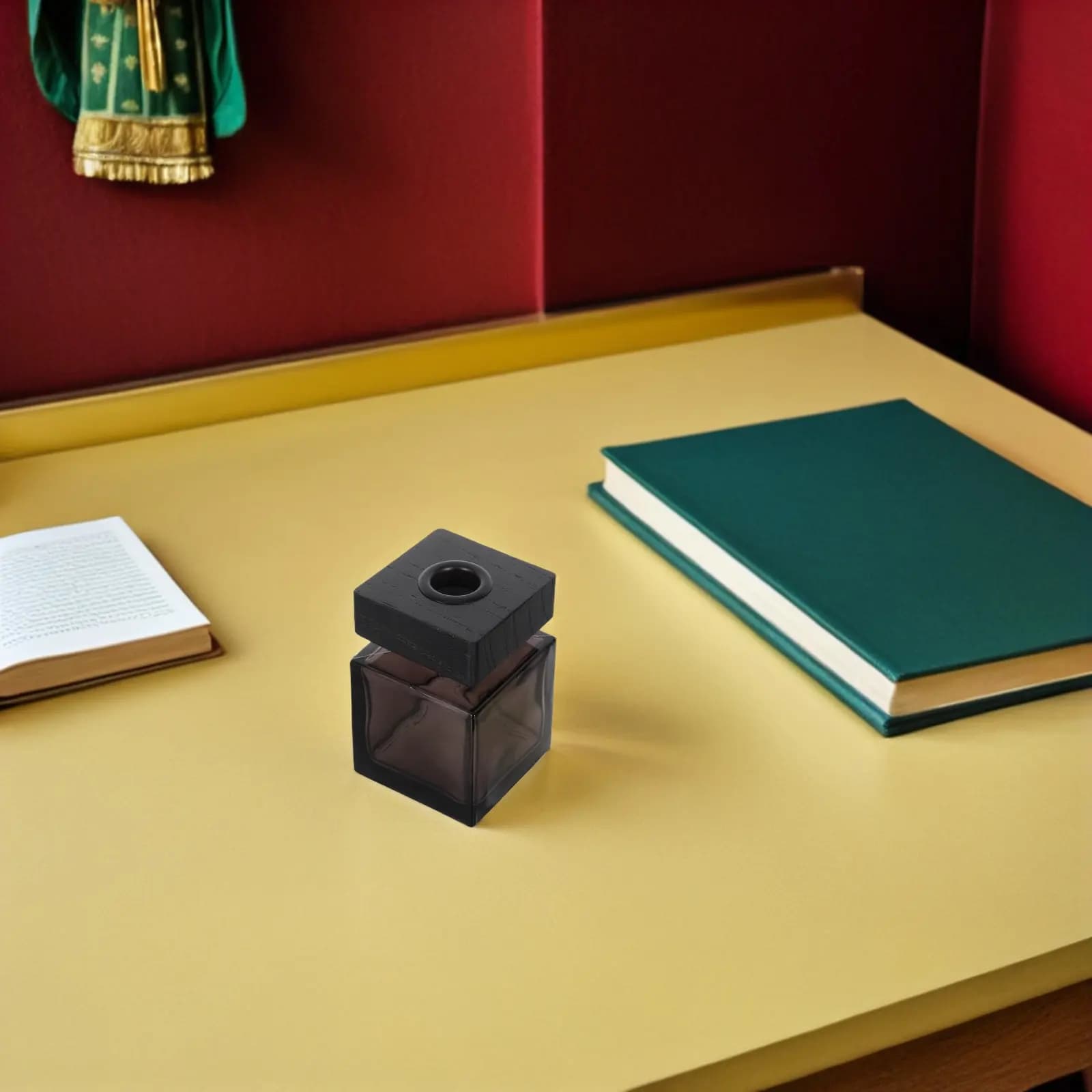 2 flaconi diffusori quadrati in vetro da 100 ml con coperchio in legno, ricaricabili, vuoti, per aromaterapia, oli essenziali, camera da letto, auto