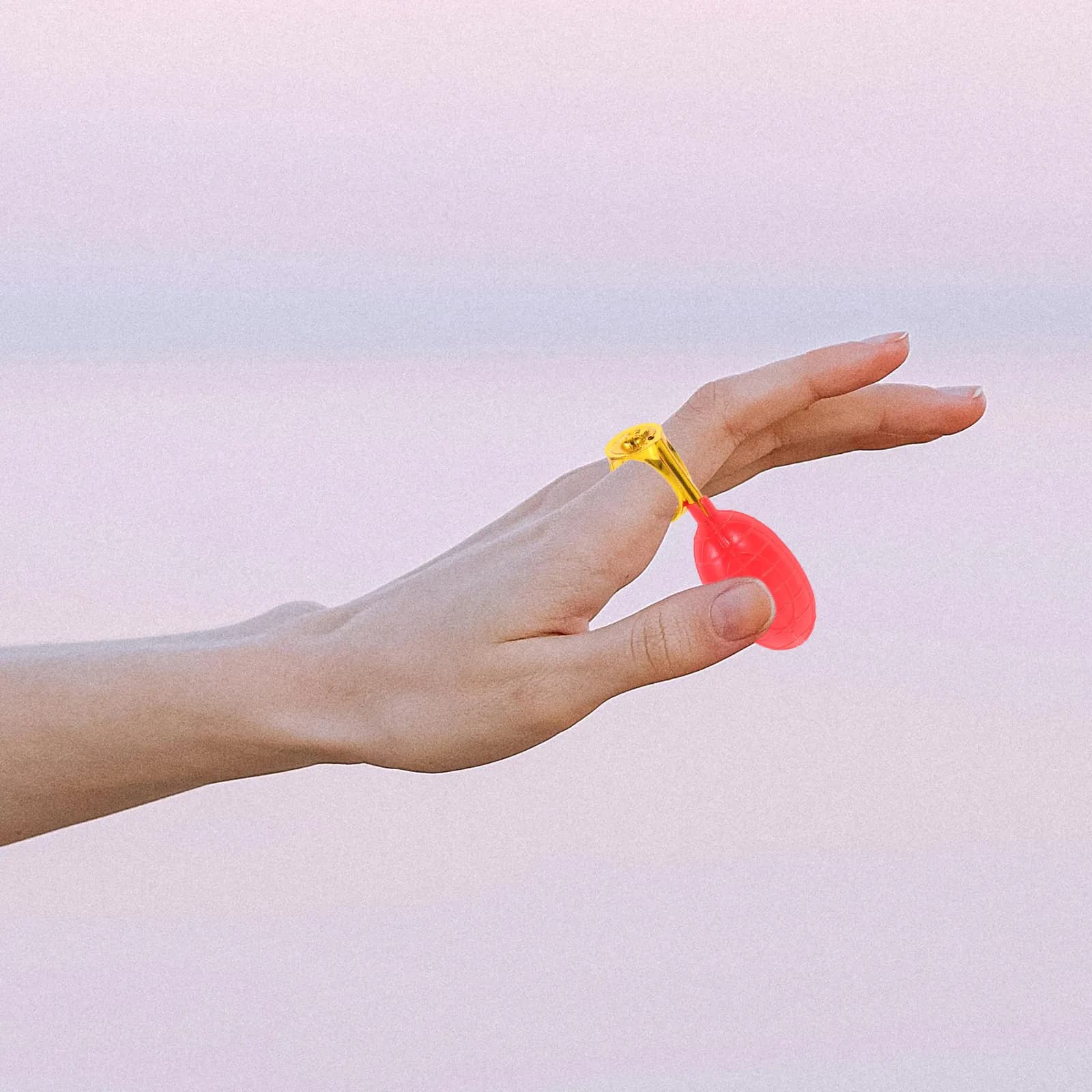 Set di 6 Anelli Spruzzatori d'Acqua, Accessorio per Scherzi, Anello Luminoso Compatto per Ogni Occasione, Compleanno, Matrimonio, Festival, Raduni, Sorprese