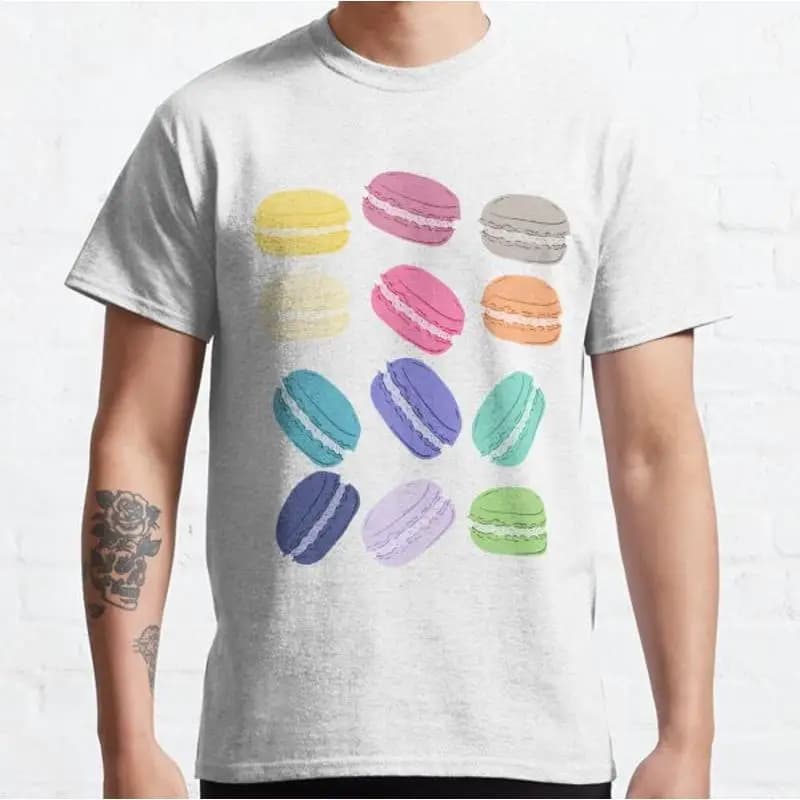 Simpatico motivo a macaron su sfondo blu T-shirt classica_npw_42