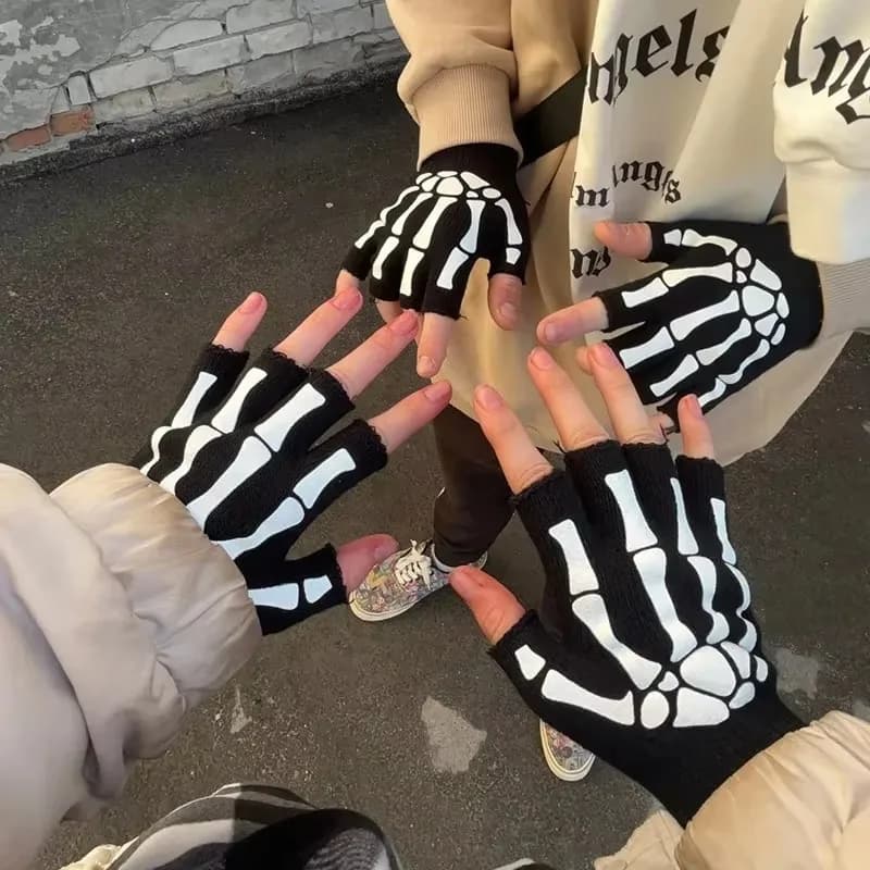 1/2/3/4 pairs new children Halloween skeleton skull half fingers fingery punk gloves bright winter skull gloves punk gloves black without fingers