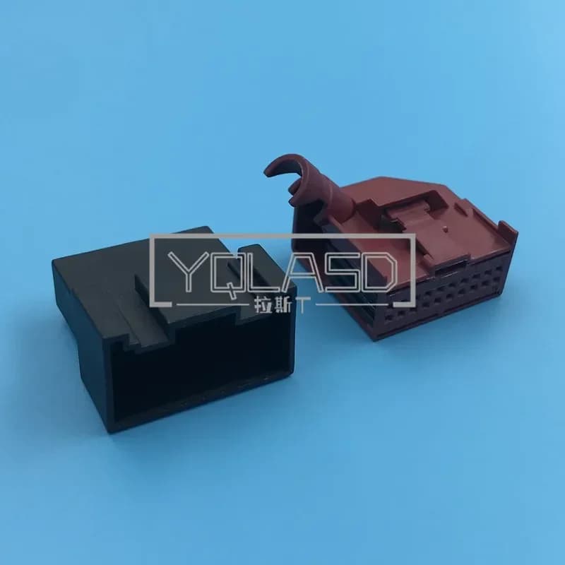 1 Set 20 Vie 8E0972420 1534095-1 1534102-1 AC Montaggio Auto Gateway CANBus Spina di Cablaggio Presa Automatica 8E0 972 420 Per VW