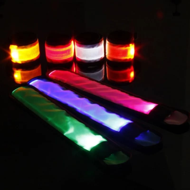 Bracelet with LED Luminous Strap for Outdoor Sports Night Running Arm Band Sports Night Running Ride Riding Security Light Prop