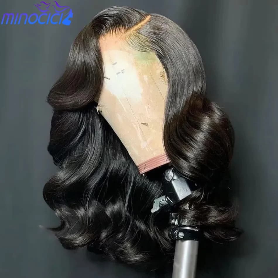 Bob Corta Body Wave Wig in Human Hair, with Front in Pizzo HD 13x6 and Closure in Pizzo HD 5x5, Black, Pre-Piumata, Brazilian, Without Colla