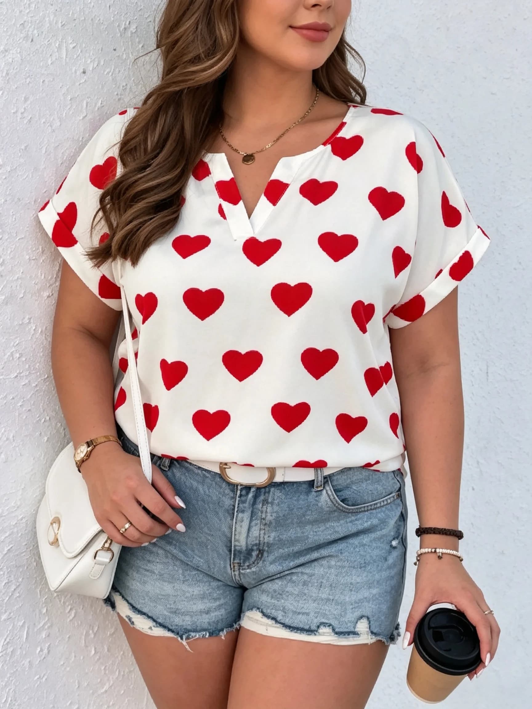 Casual White Notch Neck Heart Print Top - Rolled Short Sleeve Loose Fit Blouse, For Plus Size Daily Vacation Casual Wear