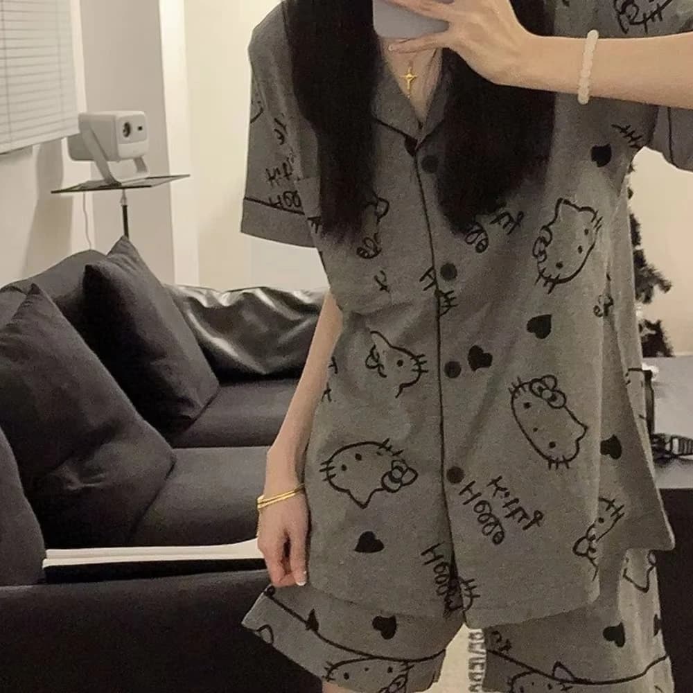 Sanrio Hello Kitty, sweet and cute summer pajamas set, student night shirt, girl gift