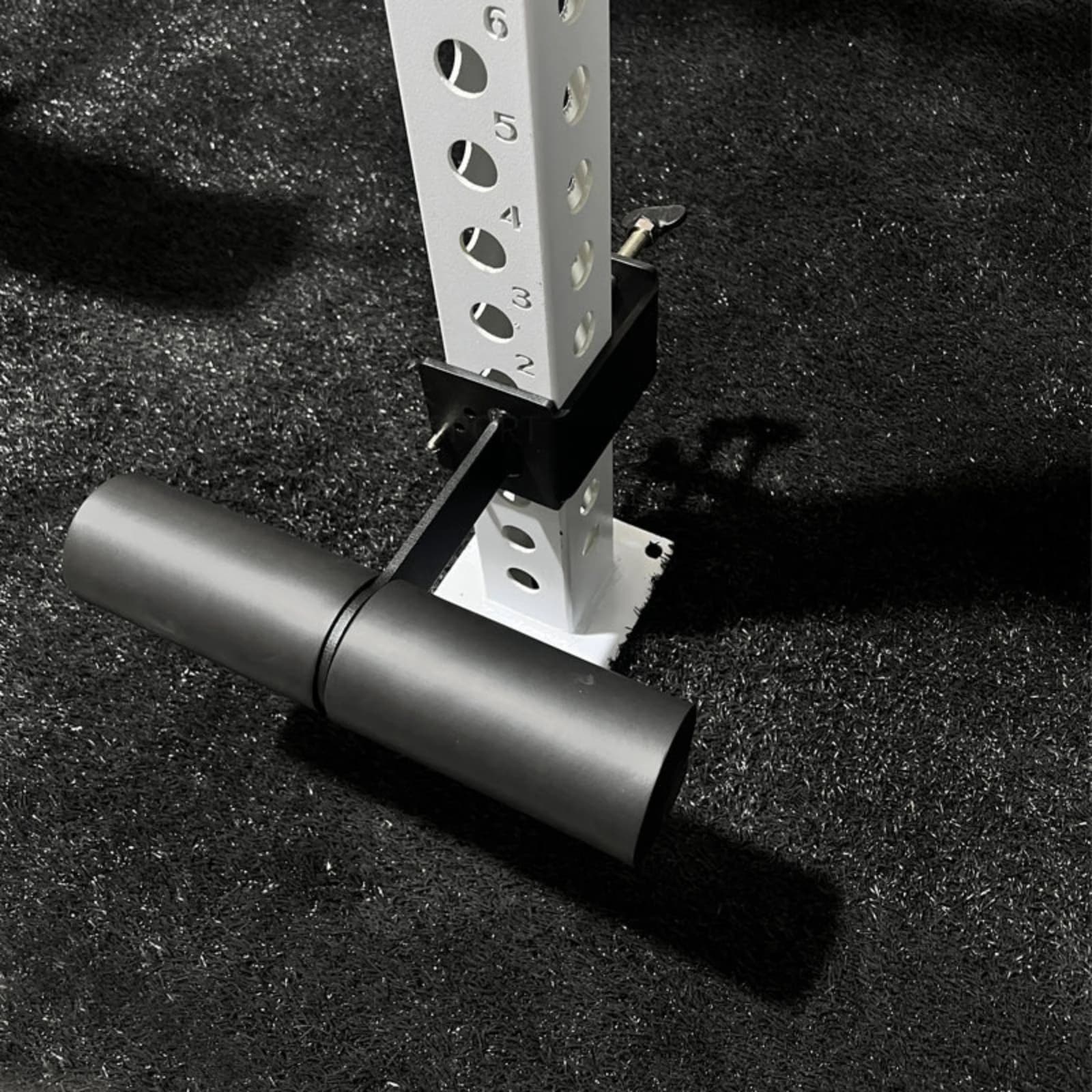 Squat Rack Leg Roller Foam-Padded Leg Roller Attachment Power Rack Attachment Adjustable Exercise Equipment Easy to Install
