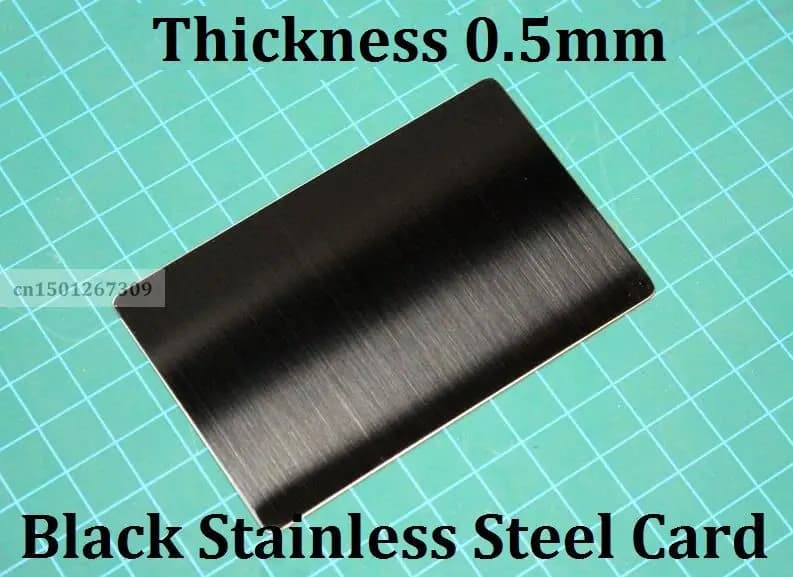 Biglietti da visita in metallo su un lato in acciaio inossidabile nero con spessore 0,5 mm per incisione laser Dimensioni 88 * 53 mm