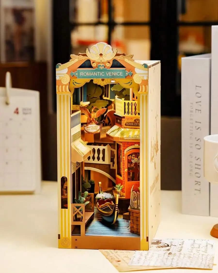 Set Fai-da-Te per Angolo Libreria, Fermalibri 3D in Legno Stile Veneziano con Luce LED, Decorazione per la Casa, Regalo per Adulti e Adolescenti