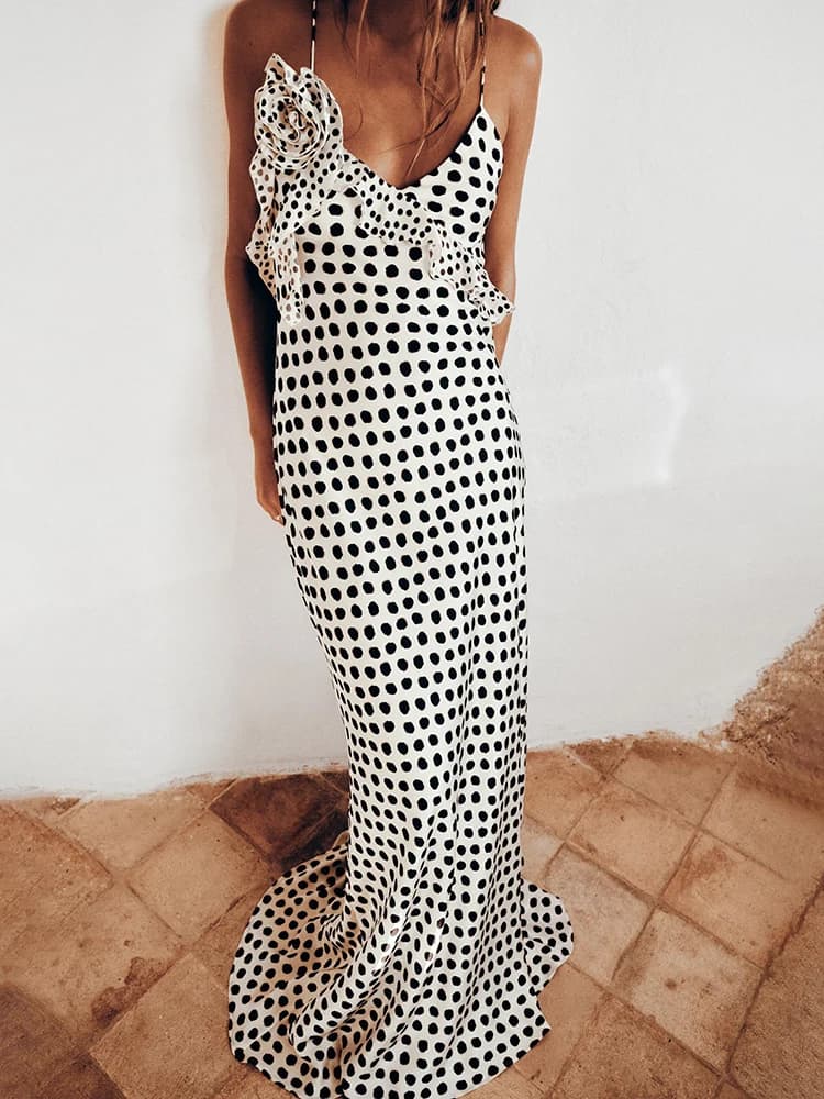 Fantoye Sexy Backless 3D Flower Dots Women Maxi Dress White Spaghetti Strap abito da sera Summer Skinny Elegant Party Beachwear