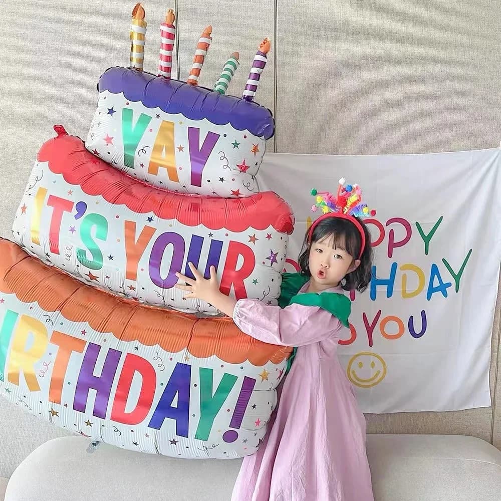 Large foil balloons for 3 layers birthday cake with strips and polka dots, props for party decoration photos