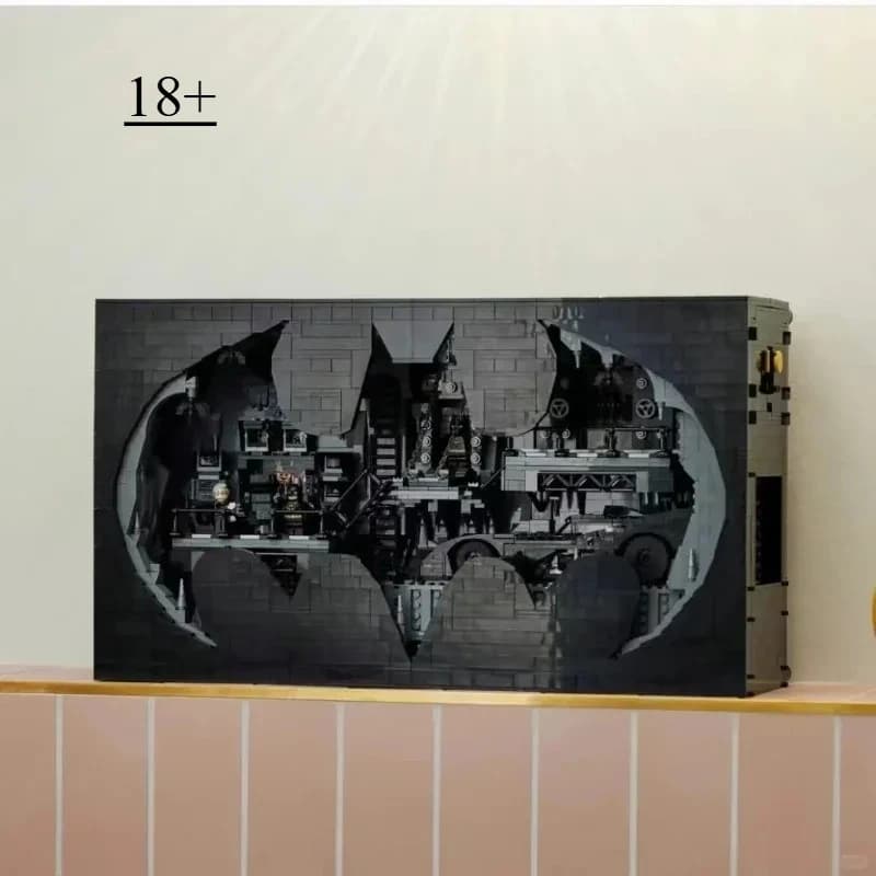 76252 Bandai Nuovo Arrivo Batcave Shadow Box 3981 pz Classici Blocchi da Costruzione Regalo di Compleanno per Ragazzi e Adulti compatibile con i mattoncini LEGO
