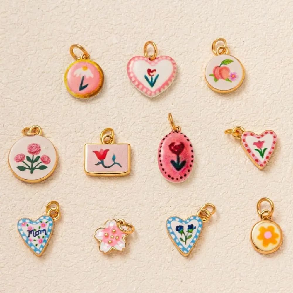 Nuova Serie di Ciondoli a Forma di Fiore, Charm Colorati Disegnati a Mano per Gioielli Fai-da-Te, Ciondoli Artigianali per Creazione di Collane e Regali