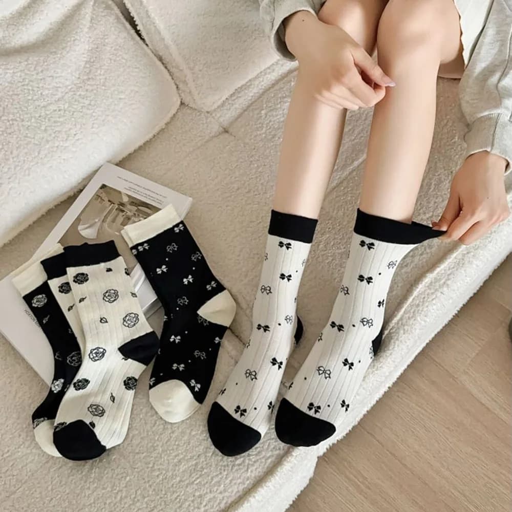 4 paia/lotto calzini da donna di lusso calzini da casa firmati di marca con stampa carina moda autunno inverno lungo Casual Sokken Femme stile coreano