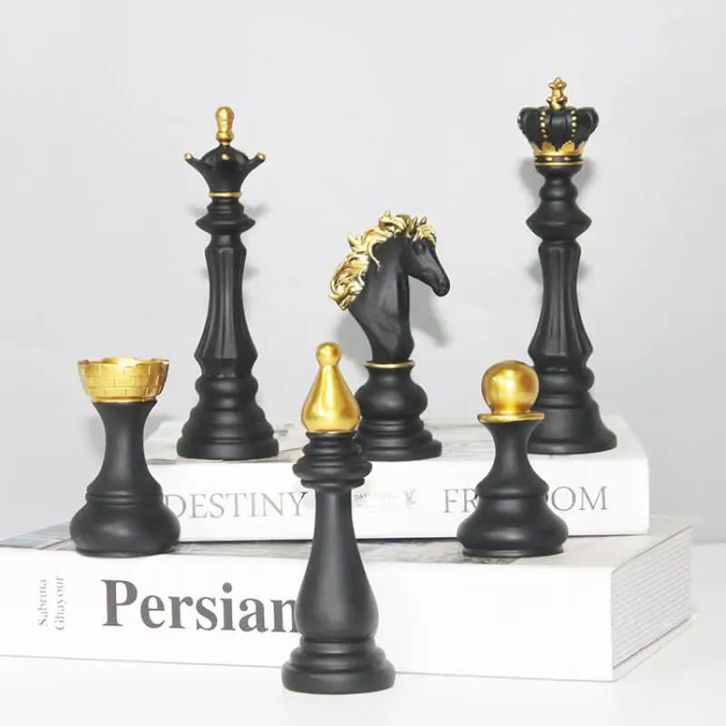Classic Chess Piece Decoration Accessories Resin King Queen Knight Crafts Desktop Study Living Room Ornament Chessman
