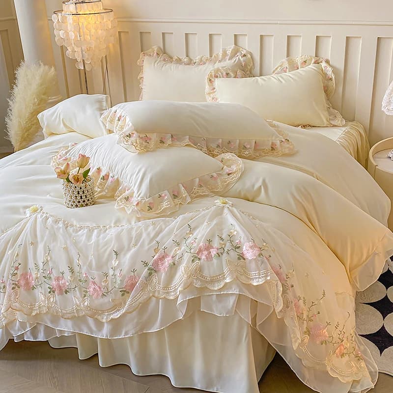 Lace-style cover with pillowcase Set embroidered duvet Bed linen for girls Delicate cover on skin