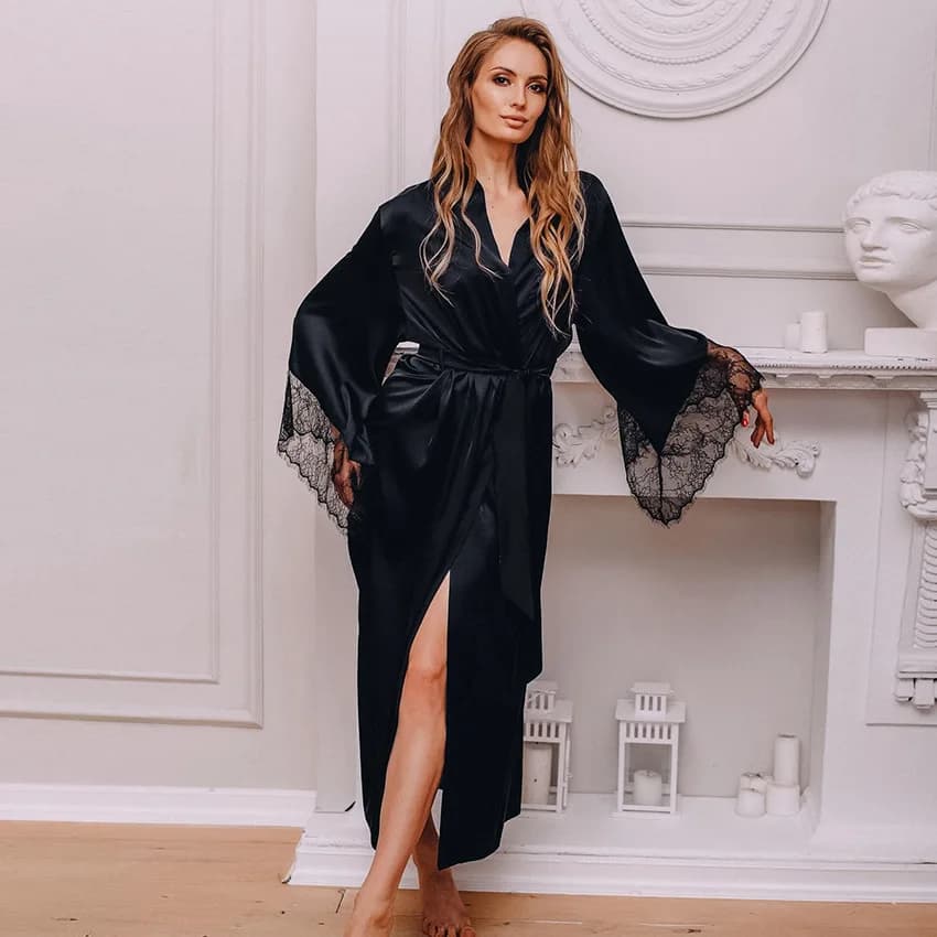 Accappatoio lungo in raso di seta da donna Sexy Romance Lace Edge Kimono Robe camicia da notte camicia da notte indumenti da notte vestiti per la casa femminile