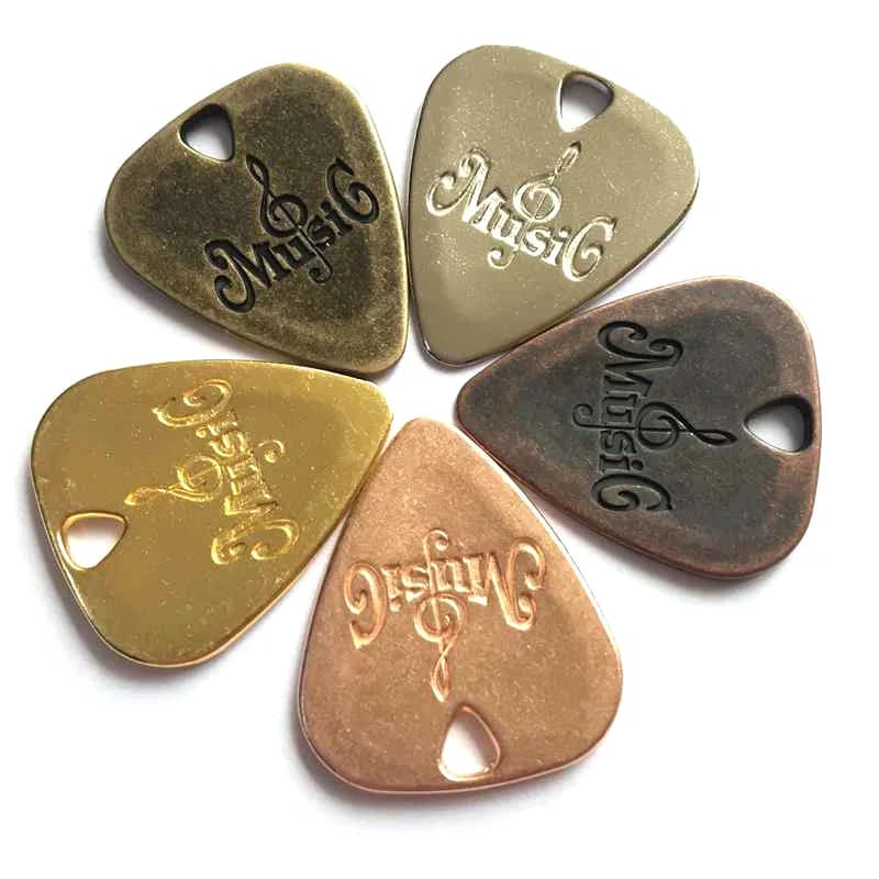 1 pz Plettri per chitarra in metallo acciaio inossidabile Encyst Spessore Basso Chitarra elettrica Ballata Chitarra acustica Ukulele Plettro pendente