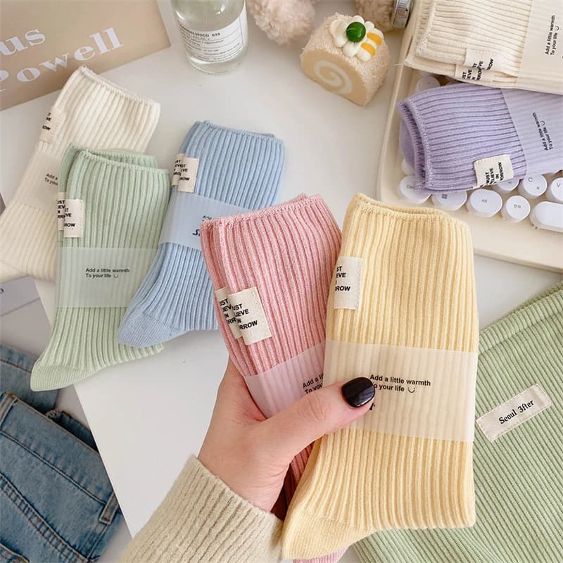 Women Socks Long New High Quality Candy Color Crew Socks Japanese Fashion Breathable Fresh Colorful Socks Middle Tube