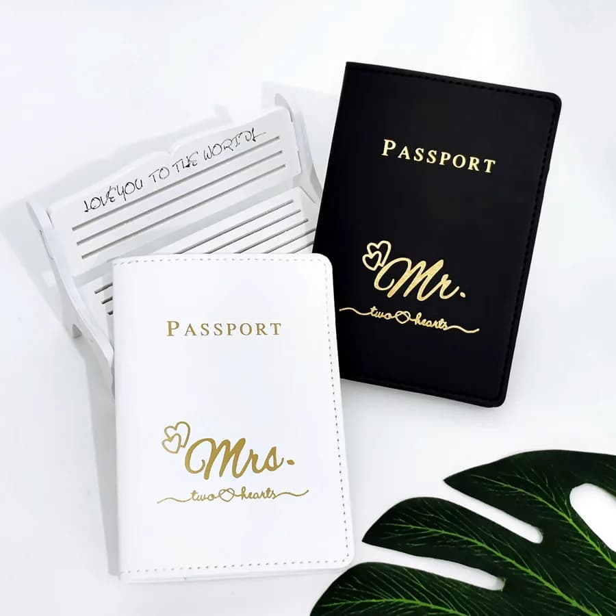 2 pezzi a Set Mr/Mrs Lovers custodia per passaporto in pelle PU porta carte di credito accessori da viaggio portafoglio leggero regalo per coppie