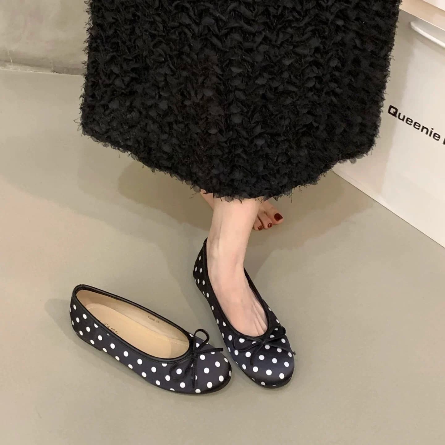 French Style Polka Dot Ballet Flats for Women Retro Soft Comfortable Round Toe Slip On Walking Shoes Chic Bow Dress Pumps
