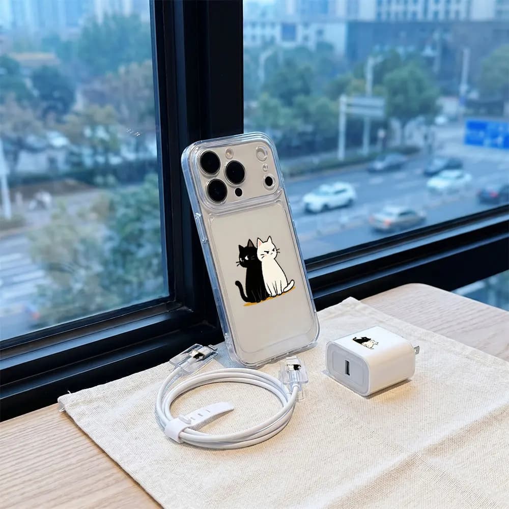 Set Custodia Trasparente Cat Duo Phone + Protezione Cavo Caricabatterie per iPhone 17 16 15 14 13 Pro Max