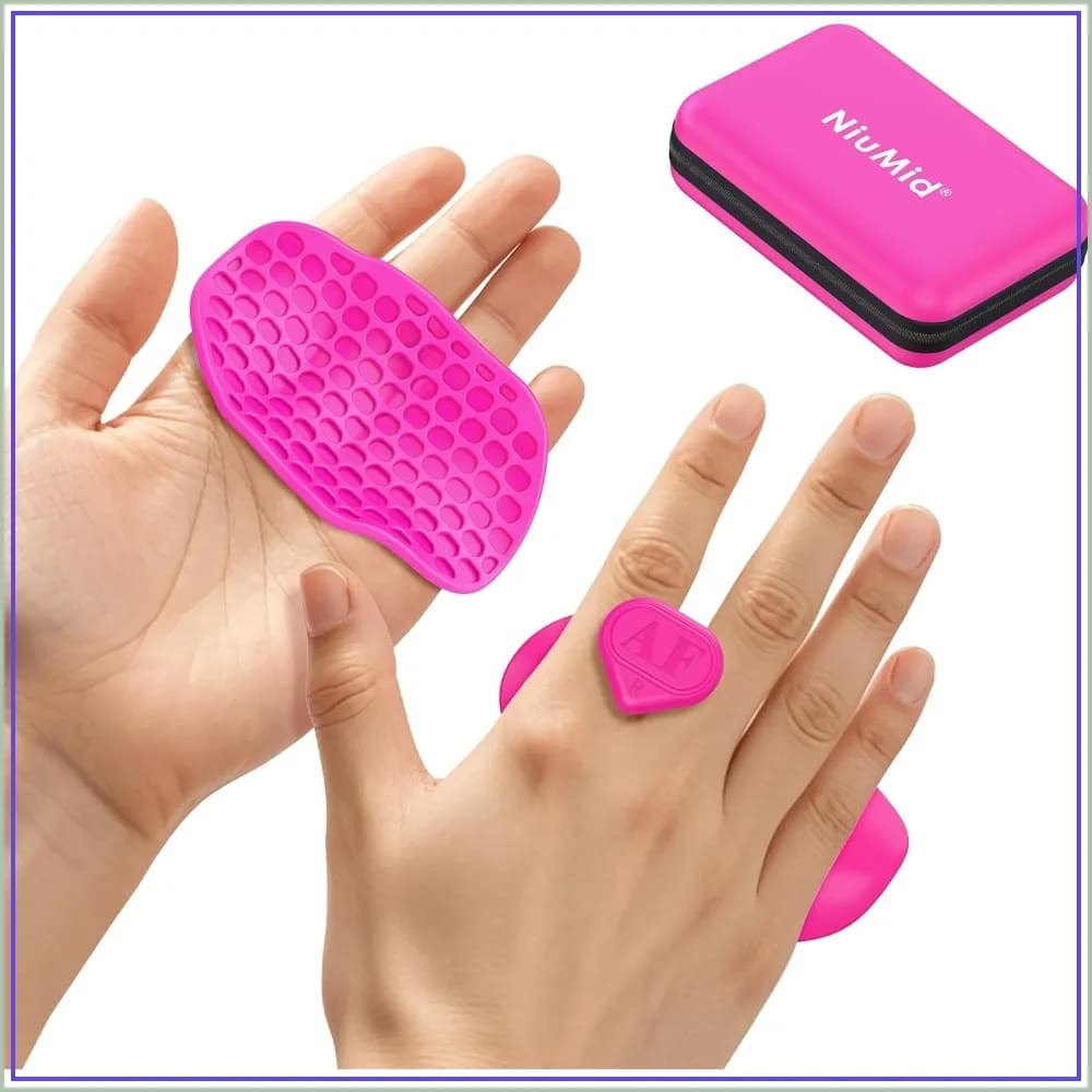 Enlarged Anti-Slip Workout Grips - Ergonomic Hand Protector for Weight Lifting, Pull-Ups, Gym Training, Men & Women