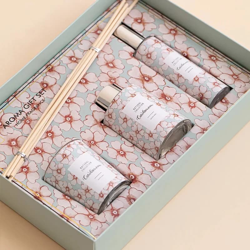 Aromatherapy Gift Set Customised with Logo, Ecological, Handmade, 100% Organic Soy Cera, Non Toxic Perfume Candles and Diffuser for Garden B