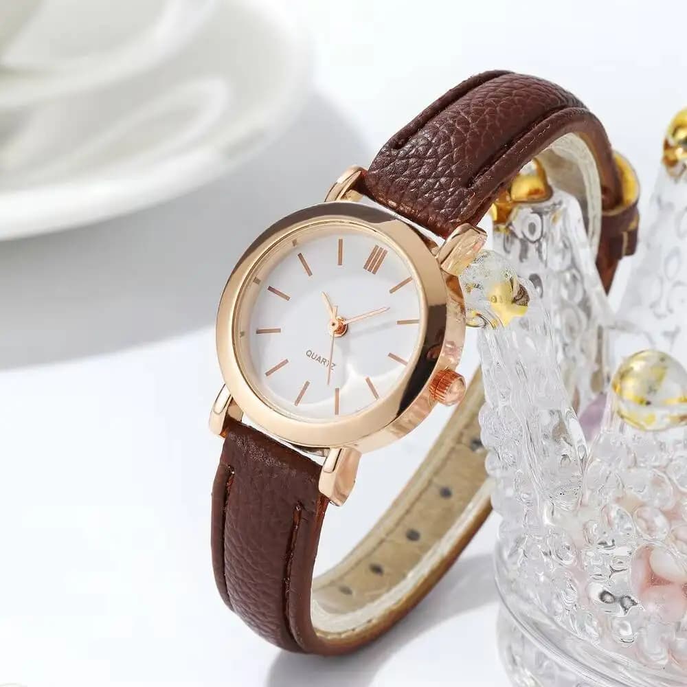 Orologi da donna con quadrante piccolo alla moda orologio al quarzo con cinturino in pelle Casual