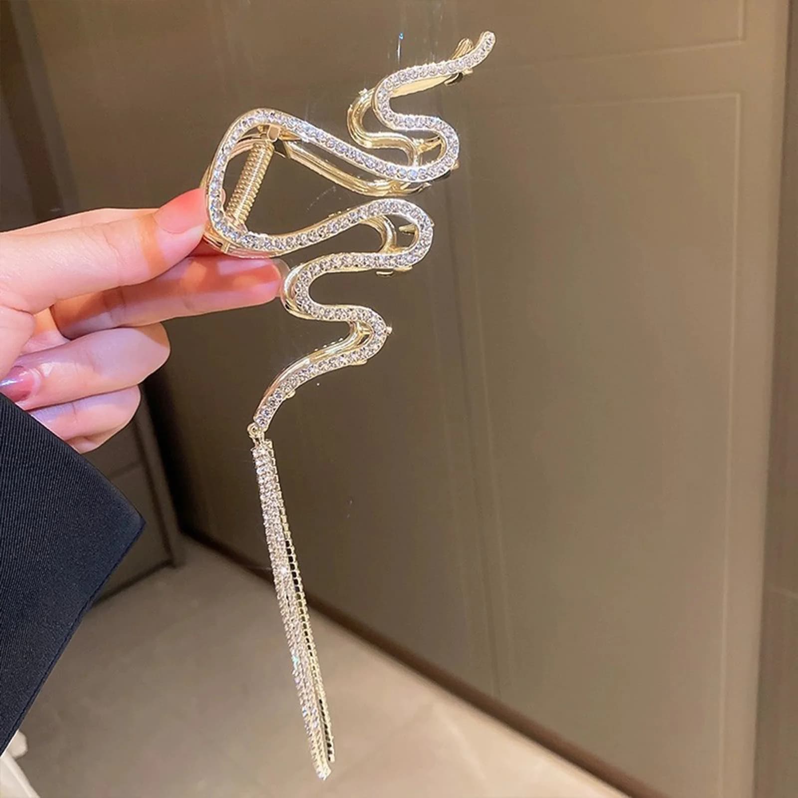 Grandi fermagli per capelli alla moda, fermagli a pinza vintage per l'attaccatura, fermagli a pinza grandi a forma di squalo per capelli spessi, lunghi e ricci