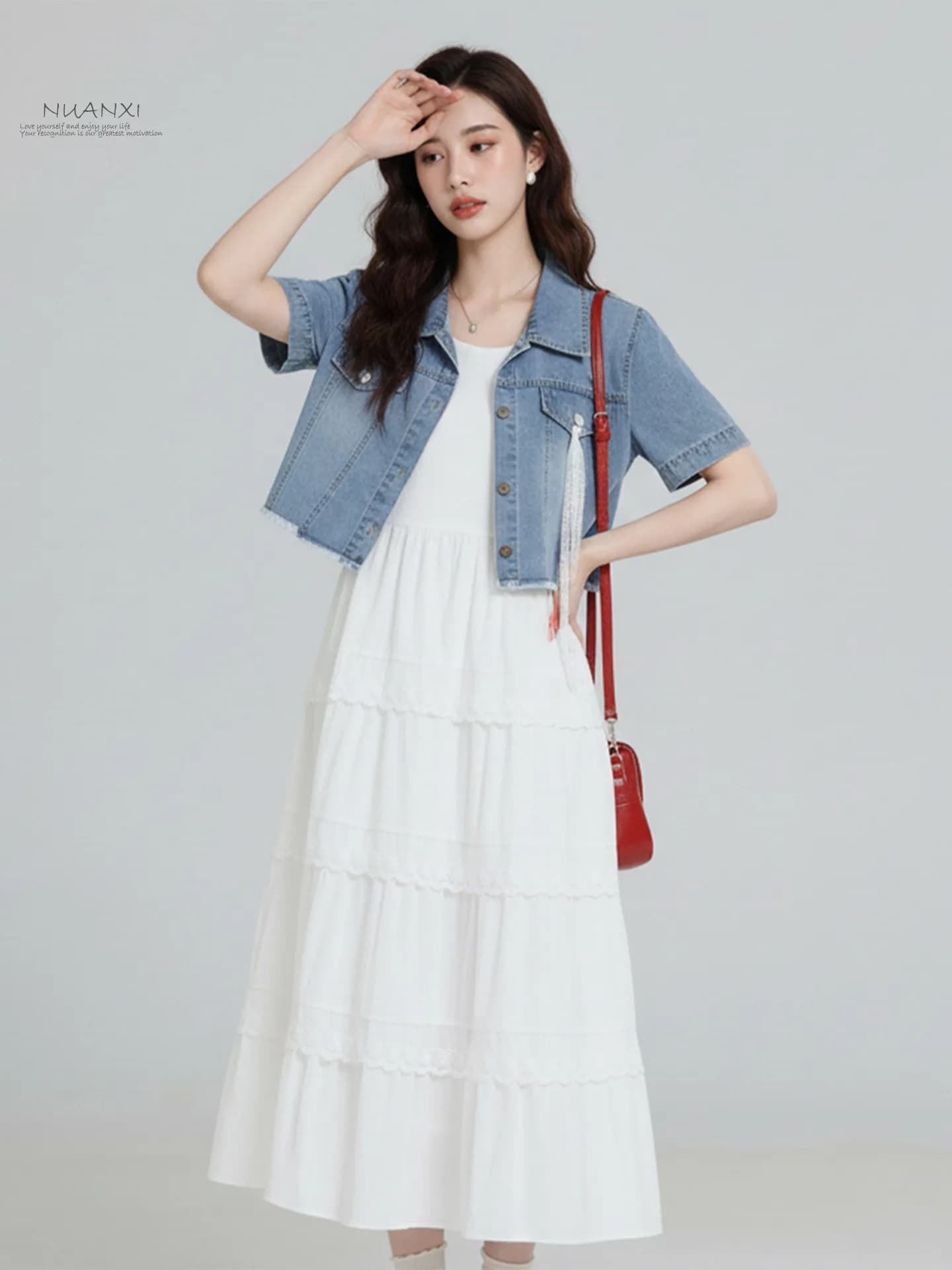 Completo Set Due Pezzi Nuanxi 2026: Giacca in Denim Primaverile a Vento Caldo e Abito con Spalline Bianche, Stile Pendolare, Manica Corta, Colletto Quadrato