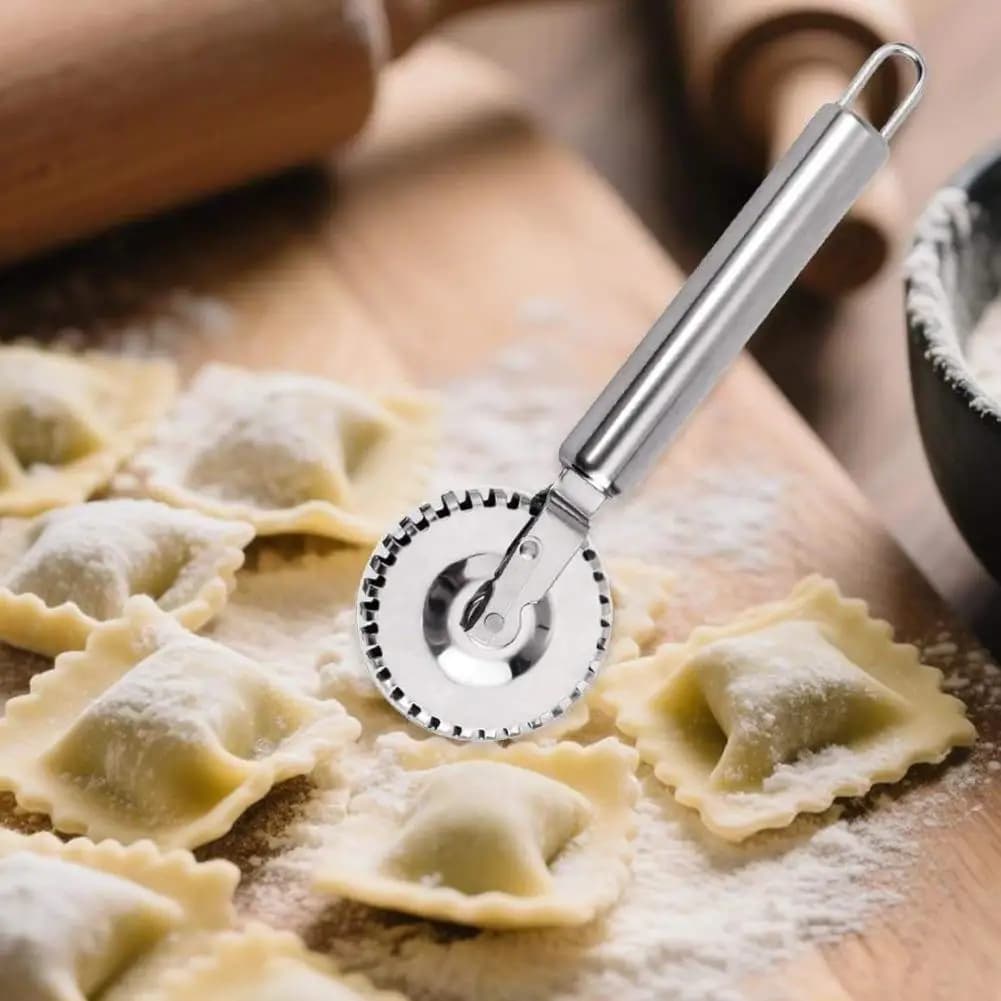 New Food Grade Stainless Steel Pizza and Ravioli Knife Knife, Kitchen Tools for Pastry with Spool Roller
