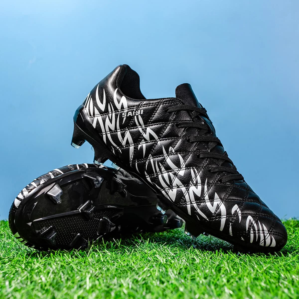 Scarpe da Calcio FG/AG Traspiranti per Terreni Duri Antiscivolo Resistenti all'Usura con Forte Presa Supporto alla Caviglia Stabili Leggere e Flessibili