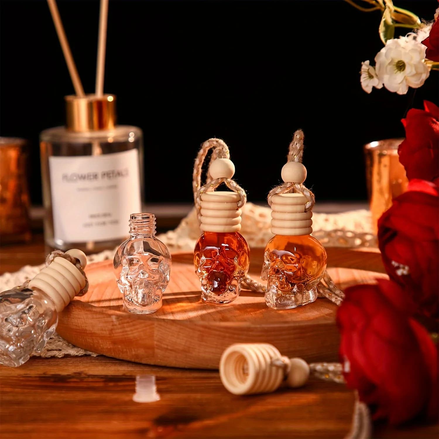 Transparent perfume bottle with hanging skull, car deodorant, diffuser, aromatherapy, essential oil bottle, purification, car accessories