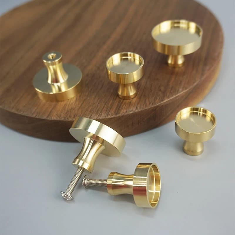 Maniglia per armadio di lusso leggera, cassetto in cristallo, accessori per porte dell'armadio in ottone, base in acrilico, arredamento per la casa di lusso leggero