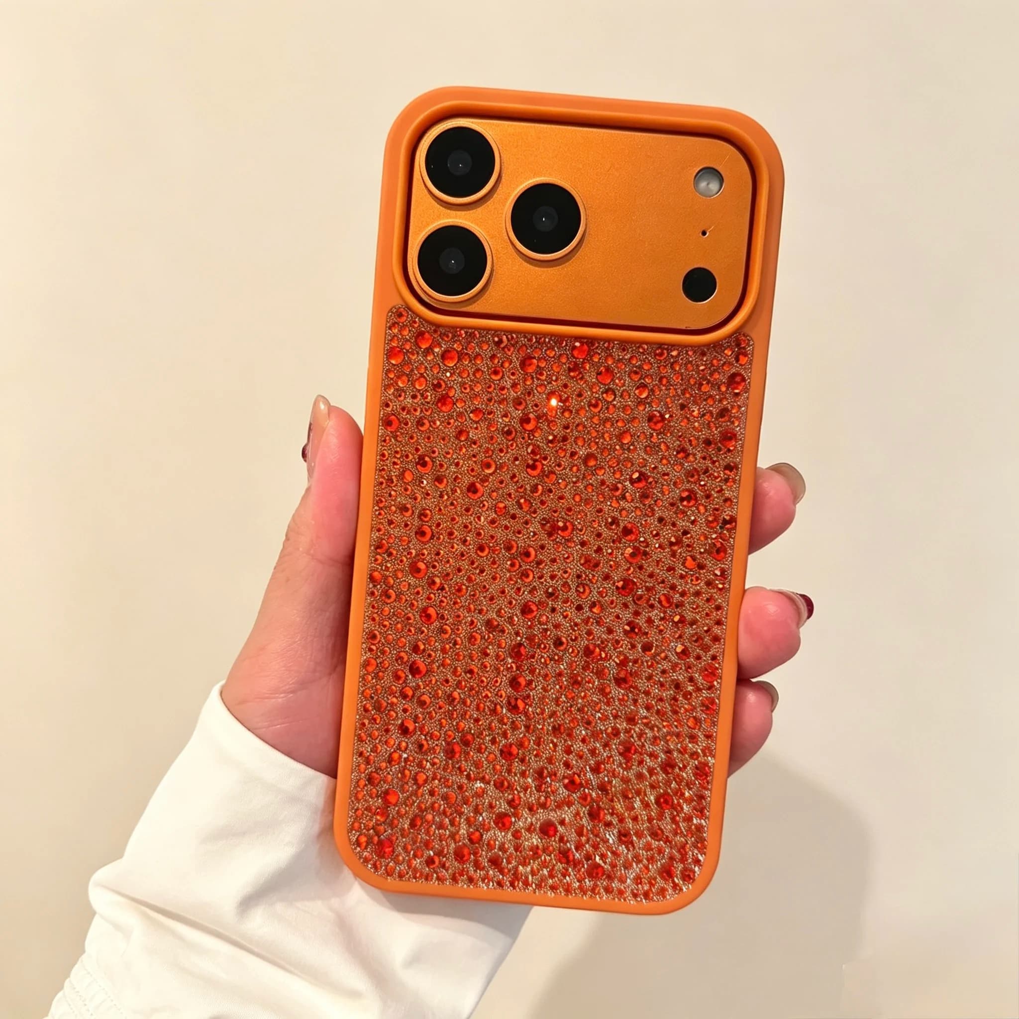 Suitable for iPhone. High-end crystal-clear phone case with shock-proof silicone and full-diamond particles crystal