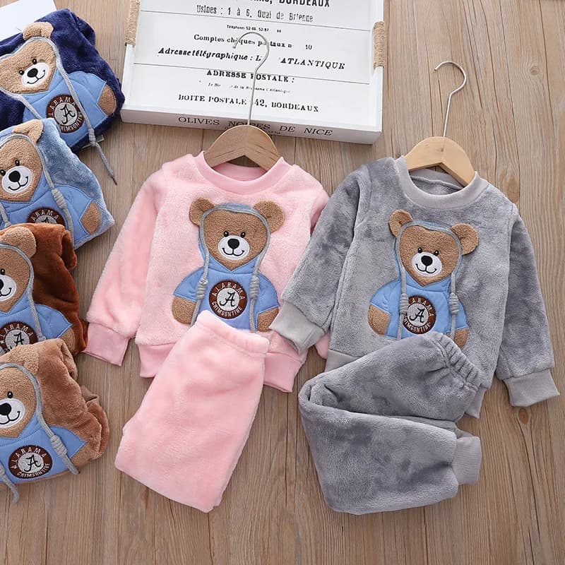 2023 Nuovo inverno Del Bambino Della Ragazza del Ragazzo Addensare Pigiama Set Flanella del Pile Del Bambino Del Bambino Caldo Catoon Degli Indumenti Da Notte Per Bambini Vestito A Casa 0-5Y