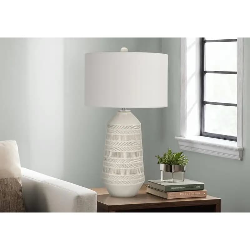 Lampada da tavolo contemporanea da 33 pollici con paralume color crema avorio e base in ceramica color crema