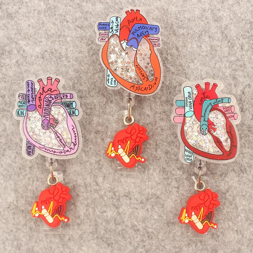 Creative Heart Style Doctor Nurse retrattile Badge Reel Card Holder Exhibition Enfermera Name Card