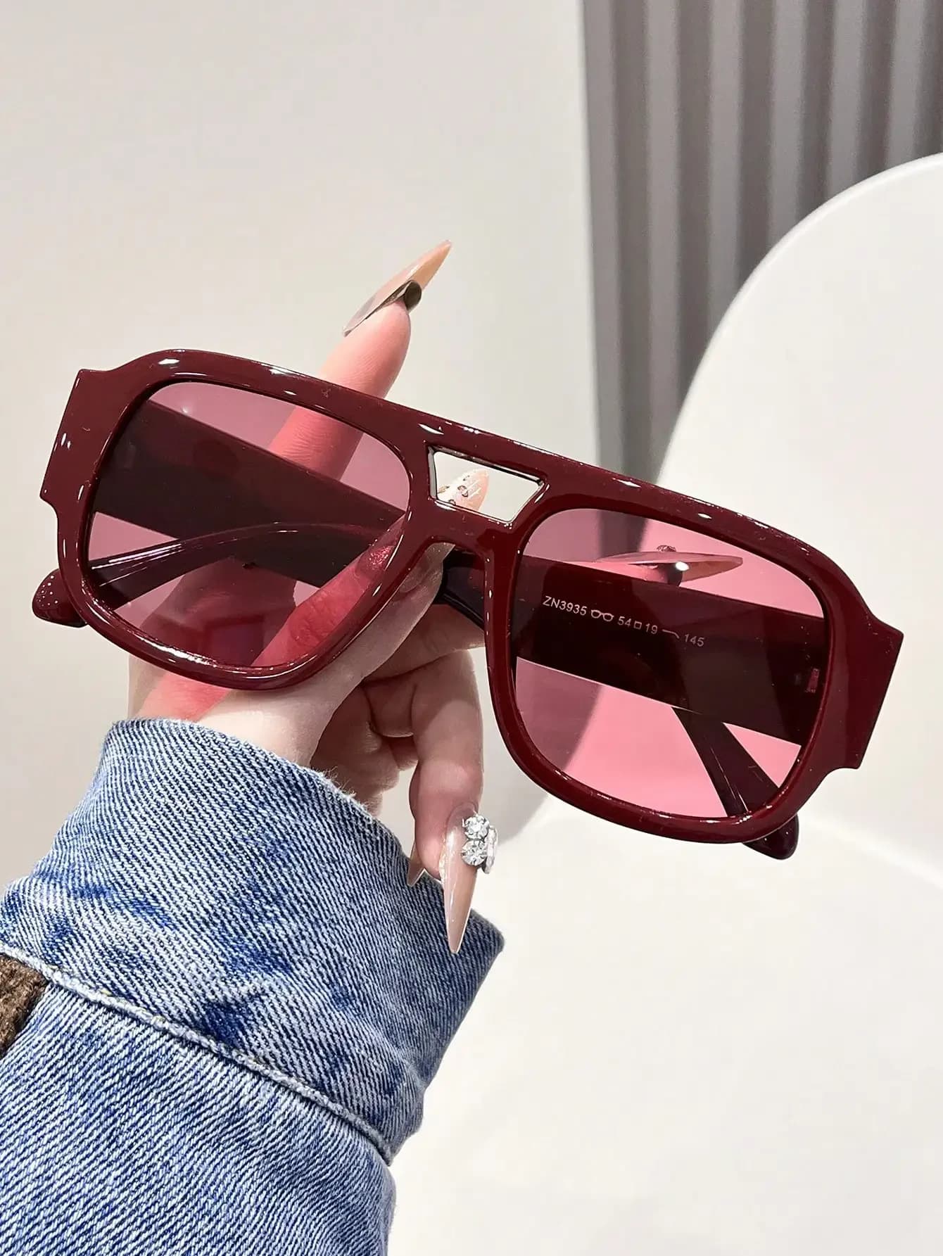 1 paio di occhiali da donna con montatura rossa, accessorio da spiaggia alla moda per l'estate, montatura oversize stile aviatore per uscite fuori casa, ritorno a scuola
