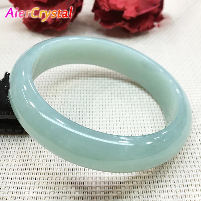 Bracciale rotondo Myanmar Giada naturale Bracciale in giada ghiacciata Piccoli gioielli Accessori moda verde chiaro Pietra portafortuna Regalo per la madre