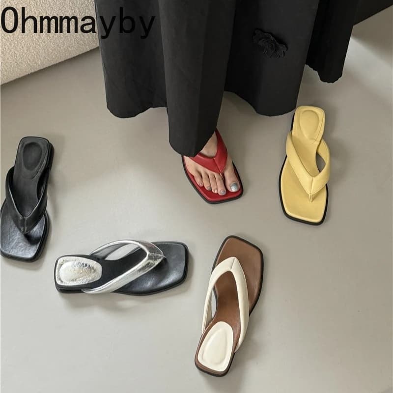 Sandali Estivi con Zeppa e Tacco Alto da Donna, Ciabatte Casual Comode con Fondo Spesso e Clip per Dita, Ideali per Vacanze al Mare